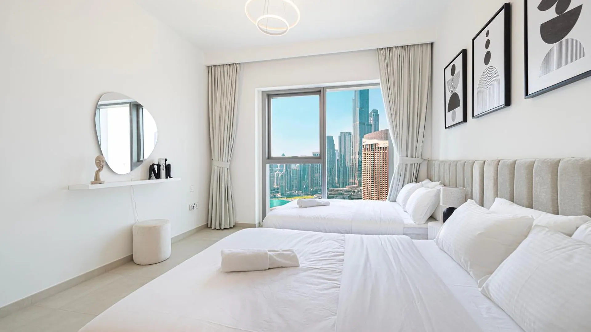 Full Burj View & Direct Access To Dubai Mall 0*,