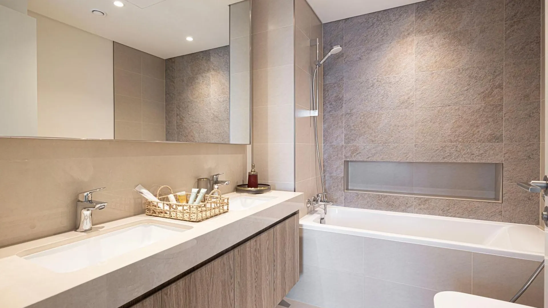 Full Burj View & Direct Access To Dubai Mall 0*,  United Arab Emirates