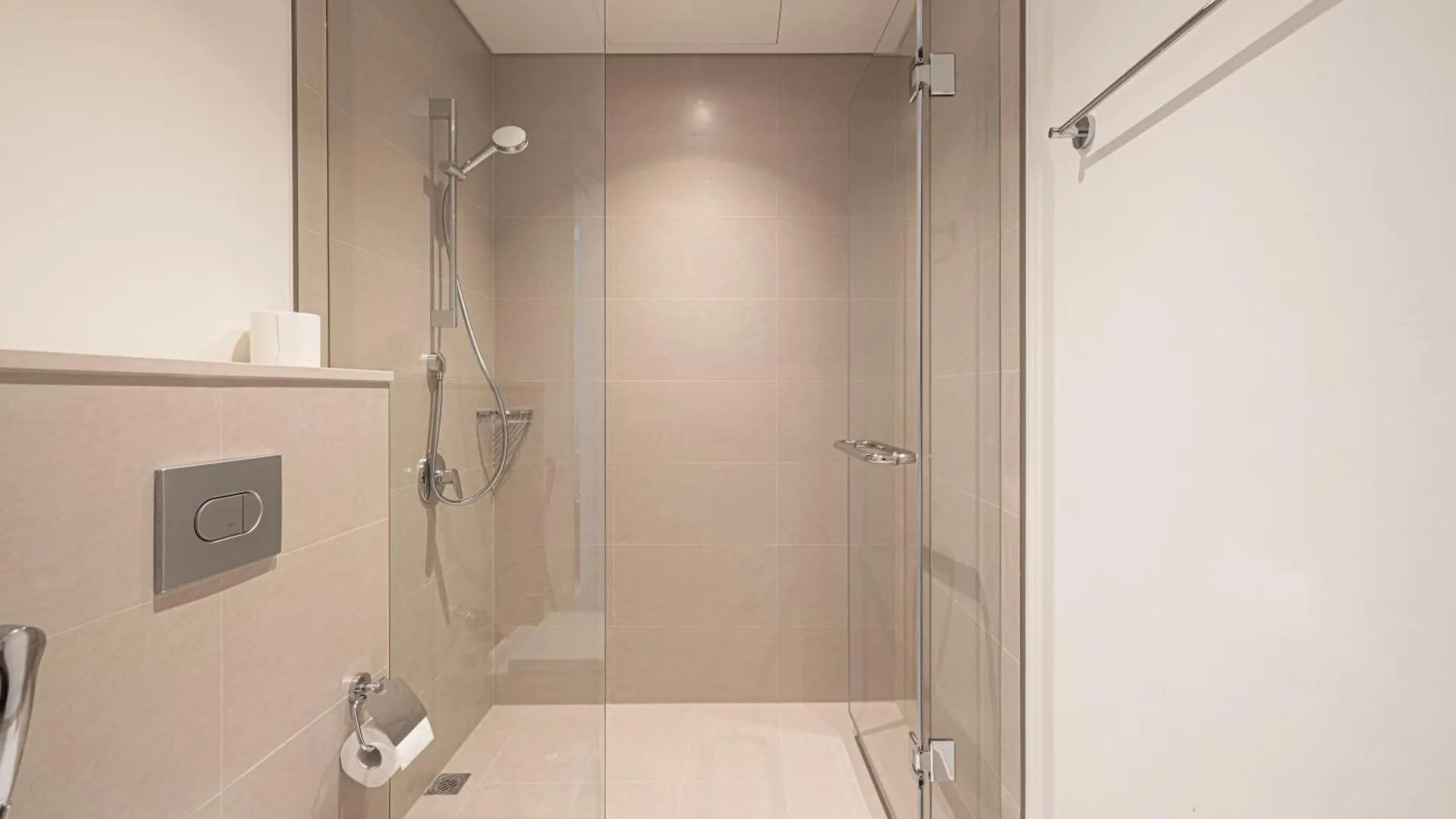 Full Burj View & Direct Access To Dubai Mall Apartment
